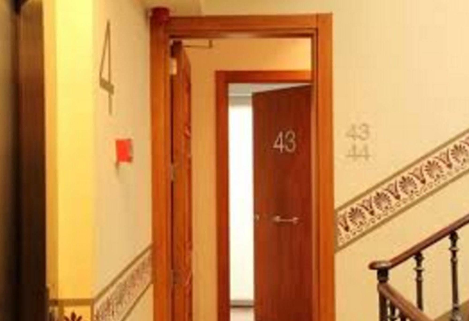 ברצלונה Mh Apartments Center מראה חיצוני תמונה